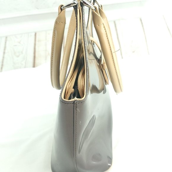 Beijo Womens Dark Brown Patent Leather Buckle Front Inner Pockets Lined Handbag - Picture 4 of 10